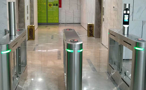 各类人行通道闸机的区别(图1) 各类人行通道闸机的区别(图1)