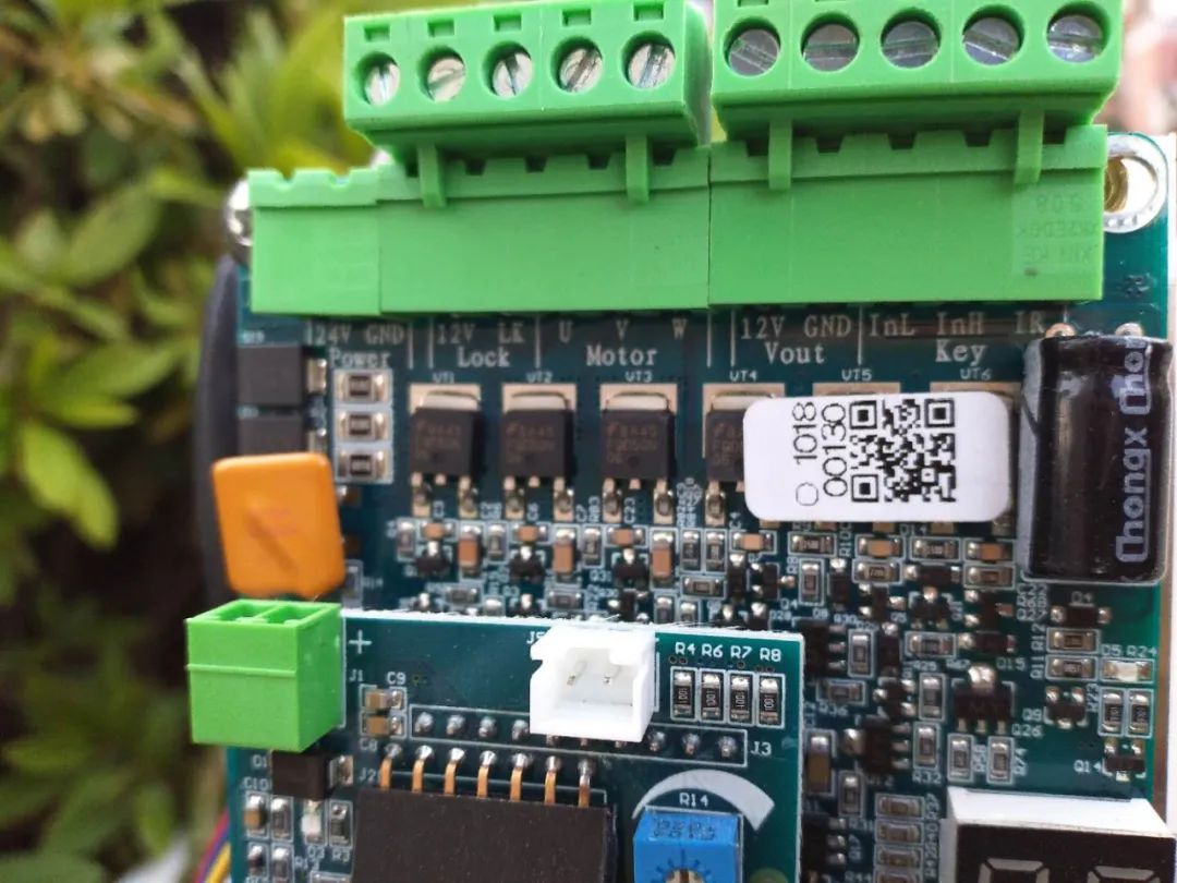 一体化大门门禁系统安装(图6) 一体化大门门禁系统安装(图6)